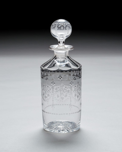 A FINELY ENGRAVED VICTORIAN BOTTLE