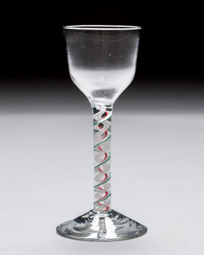 A RED & GREEN COLOUR TWIST