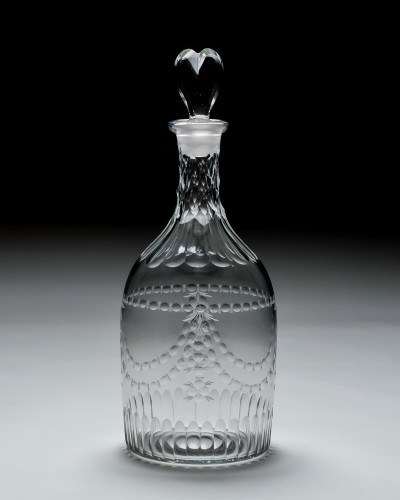 AN ENGRAVED GEORGIAN MAGNUM DECANTER