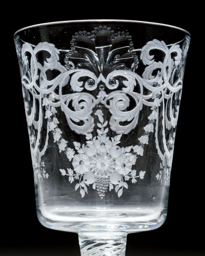 A FINELY ENGRAVED AIR TWIST CIDER GOBLET