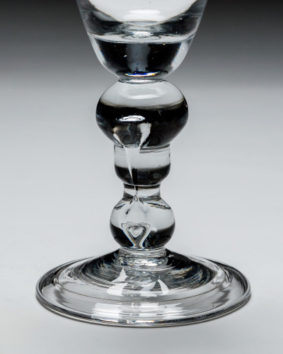 A FINE ACORN KNOP BALUSTER GOBLET