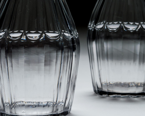 AN ELEGANT SET OF THREE 18TH CENTURY CARAFES