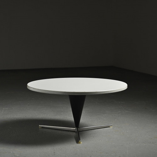Table basse "Cone" par Verner Panton, design 1958