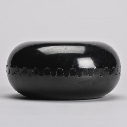 Clam storage box, design by Alan Fletcher, circa 1968, edition Mebel