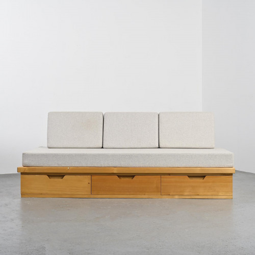 Daybed by René Martin, Les Arcs 1600