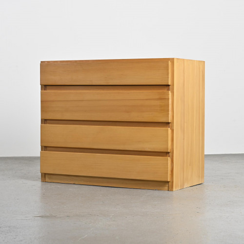 Commode en orme massif par Maison Regain, année 70