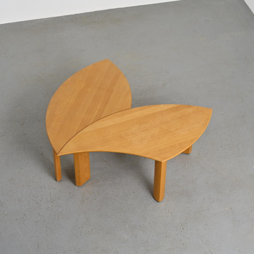 Suite de deux tables modèle Pétale par Seltz, circa 1978
