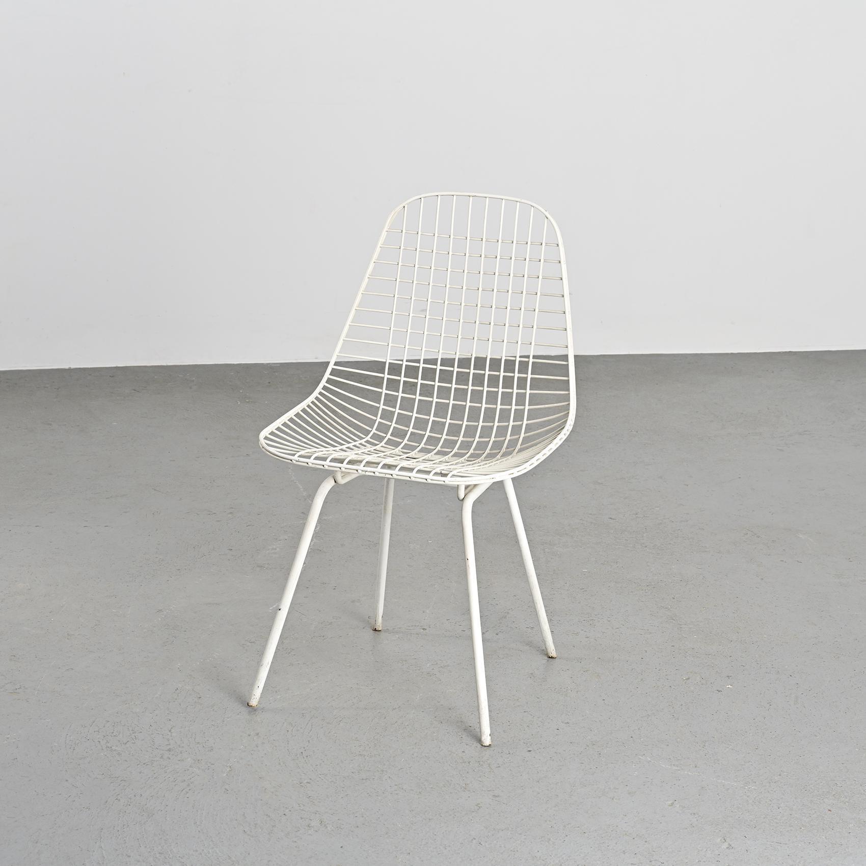 Set of 6 "Bikini" Chairs by Charles & Ray Eames for Herman Miller, 1951