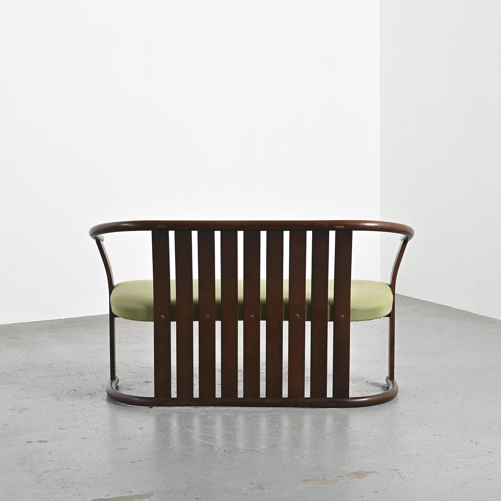 Canapé par Isamu Kenmochi pour Akita Mokko, circa 1965