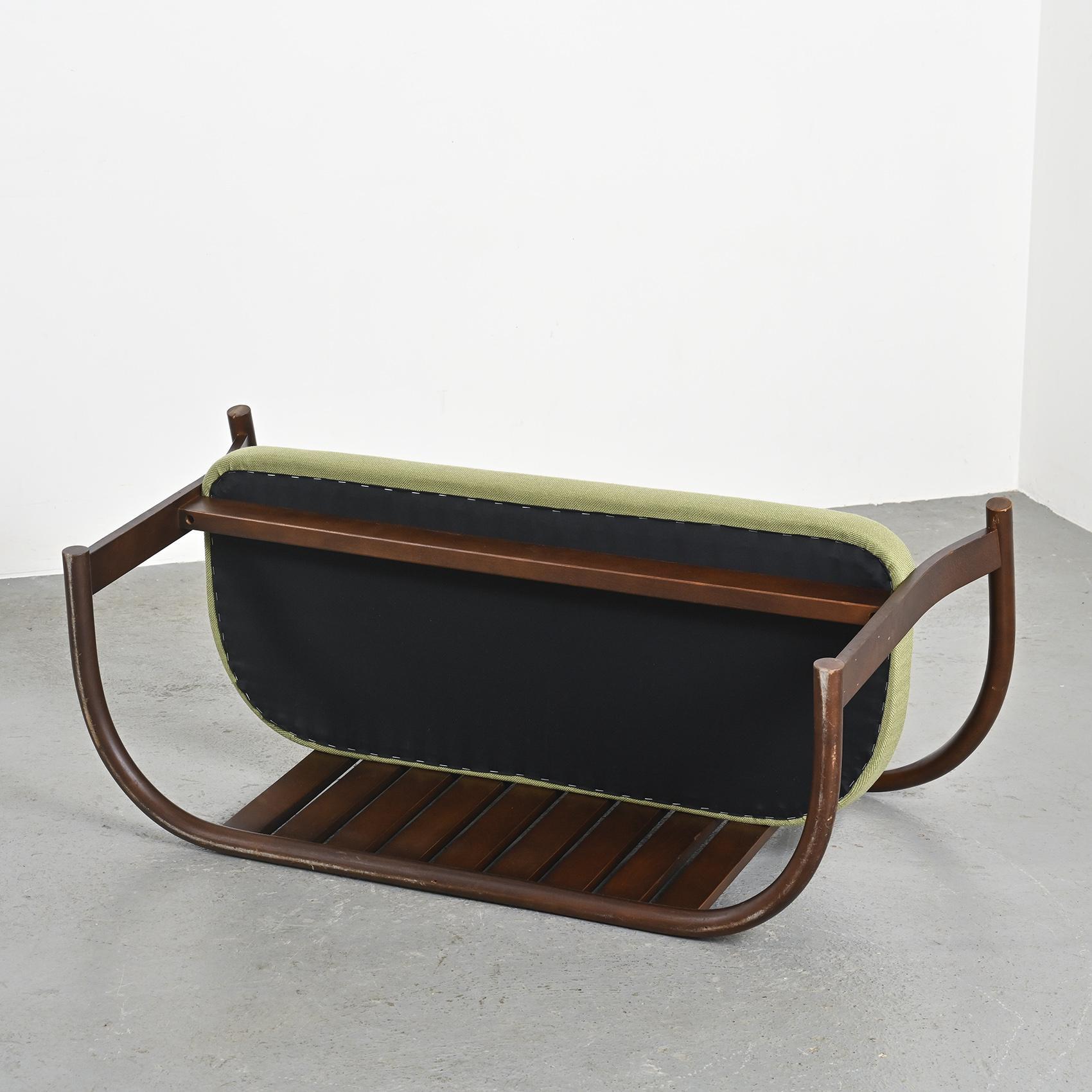 Canapé par Isamu Kenmochi pour Akita Mokko, circa 1965