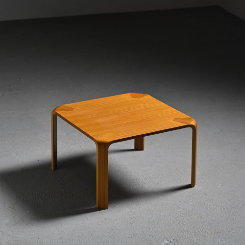 Table basse par Saburo Inui édition Tendo Mokko, Japon 1960