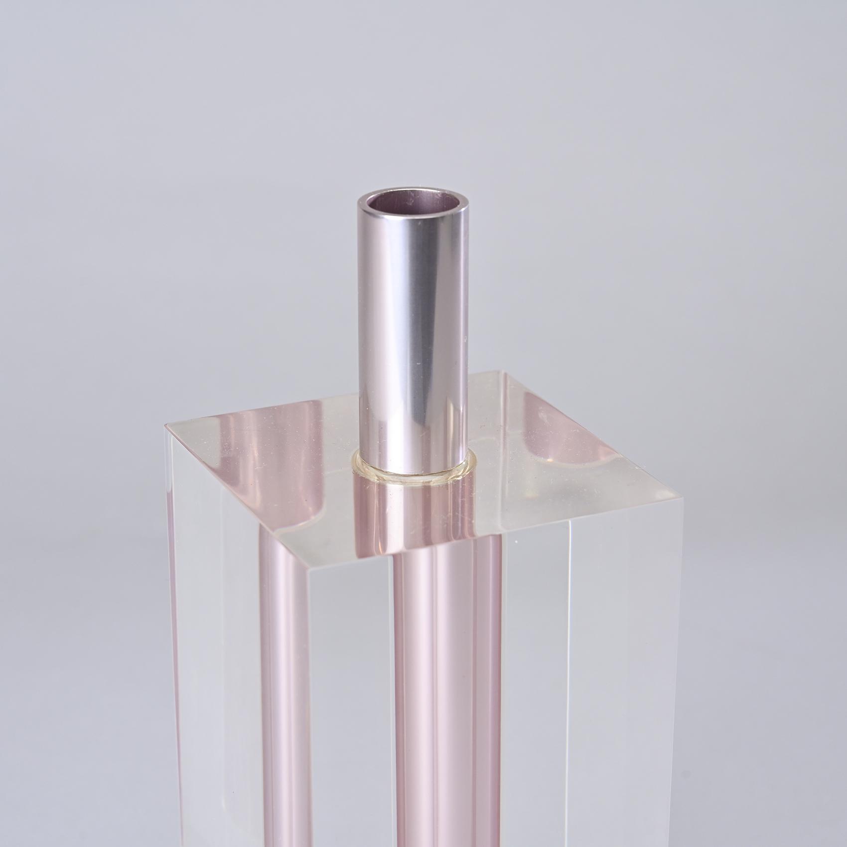 Vase #1 par Shiro Kuramata, vers 1980, Japon.