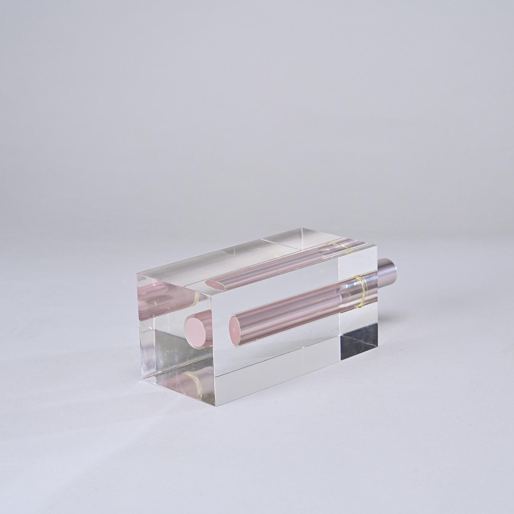 Vase #1 par Shiro Kuramata, vers 1980, Japon.