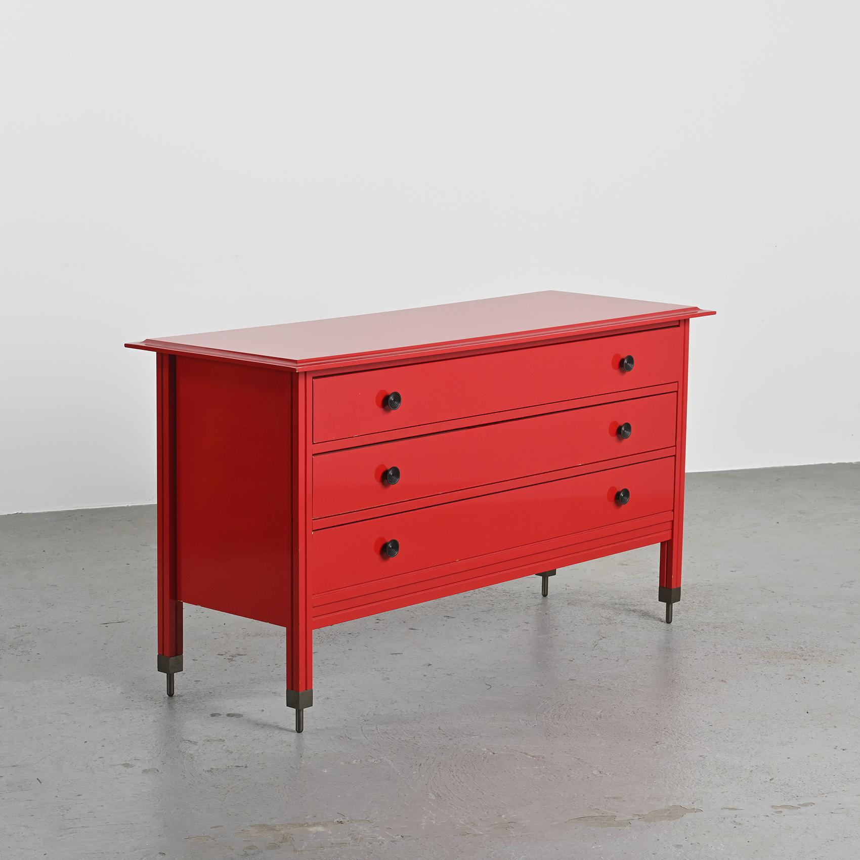 Commode laquée rouge Carlo De Carli, pour Sormani, circa 1963