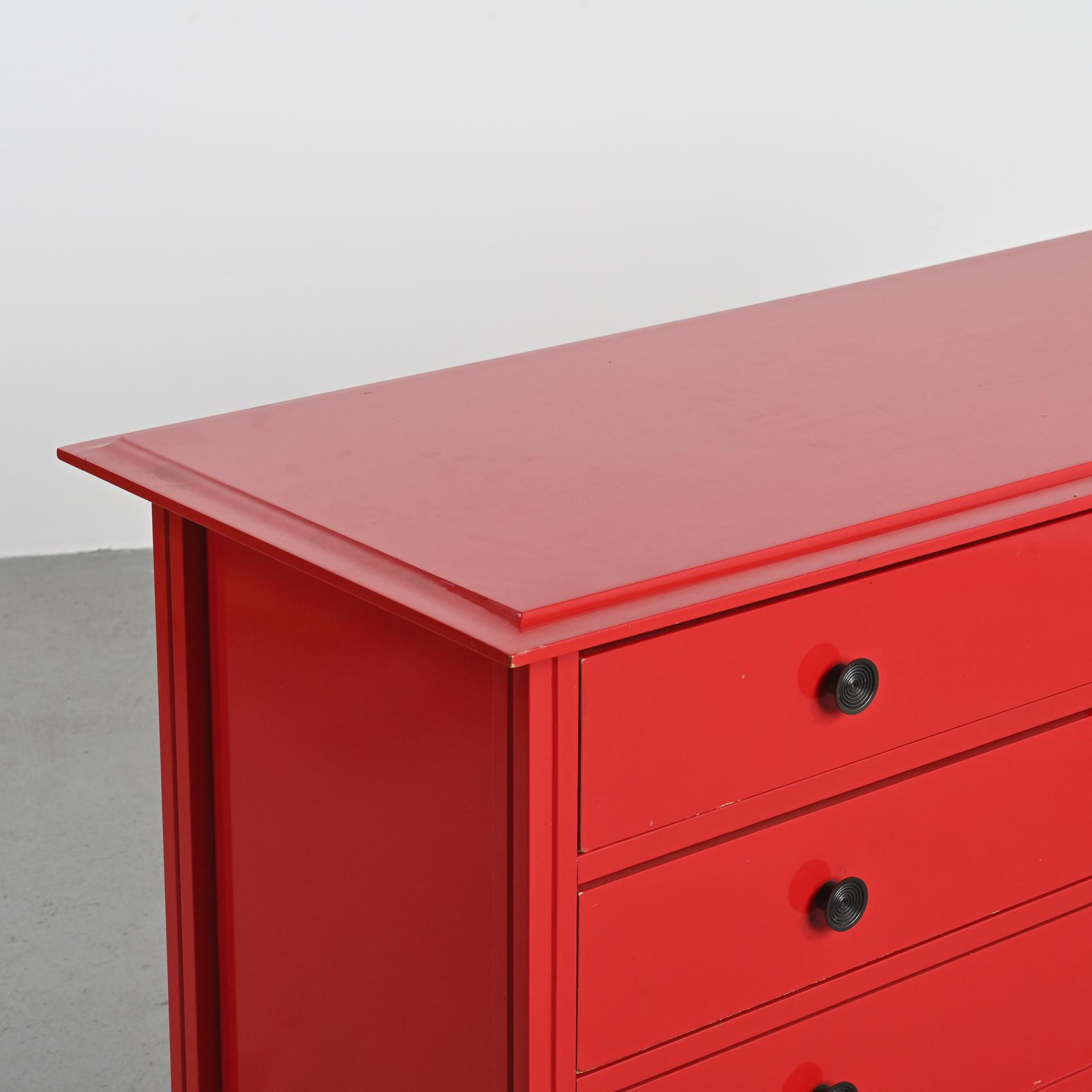 Commode laquée rouge Carlo De Carli, pour Sormani, circa 1963