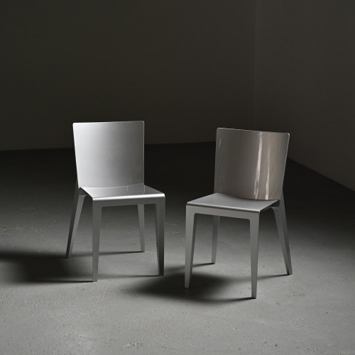 Pair of Alfa chairs by Hannes Wettstein, 2001, Molteni