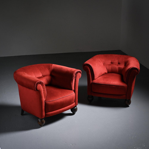 Paire de fauteuils en velours rouge, travail Art Déco, France, années 1920
