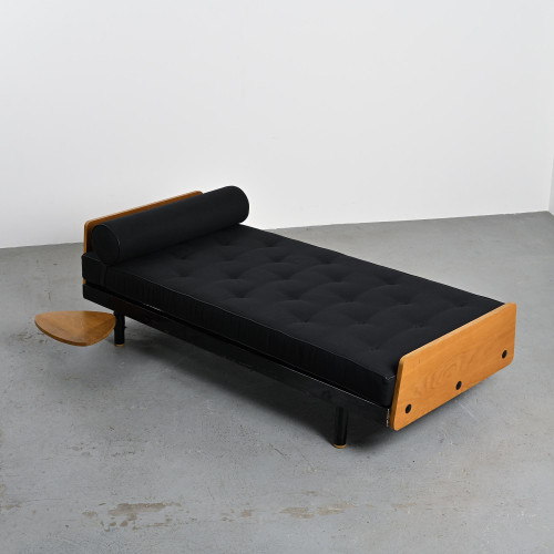 Lit de jour SCAL par Jean Prouvé, circa 1955