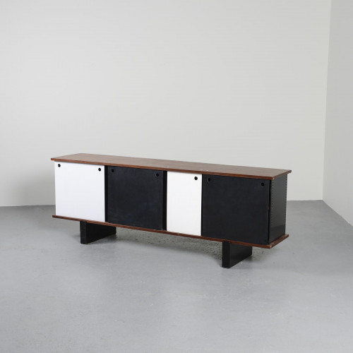 Très rare, bahut Bloc par Charlotte Perriand , Cansado, circa 1962.
