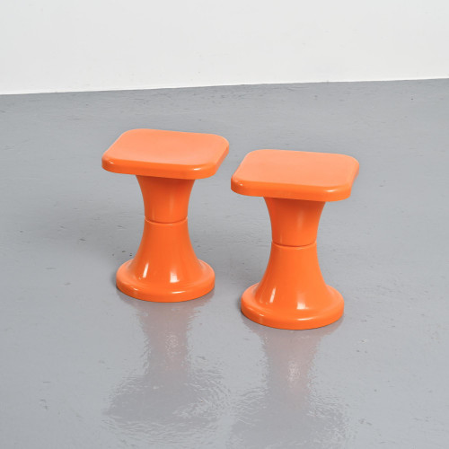 Paire de tabourets Tam Tam par S.E.L.U.P.