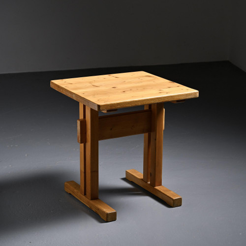 Les Arcs France, Solid Pine Dining Table