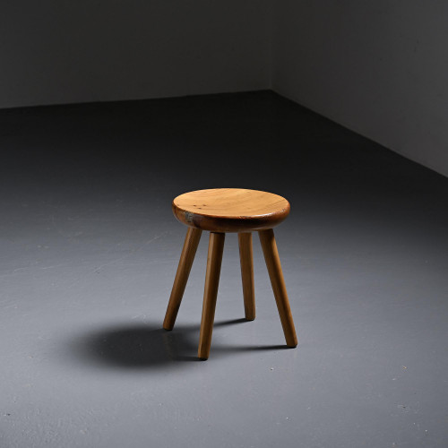 Tabouret en Pin par René Martin, France, circa 1965