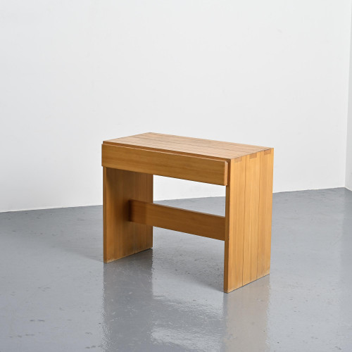Bureau en orme massif par Maison Regain, année 70