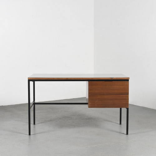 Bureau modèle 620, Pierre Guariche pour Minvielle, circa 1950