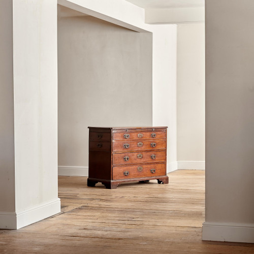 A George III mahogany chest of drawers