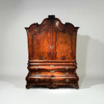 Wonderful 18th century burr walnut Dutch armoire
