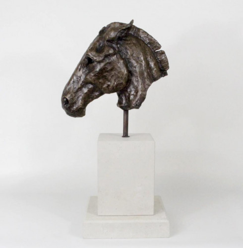 LAURA PENTREATH Equus Major