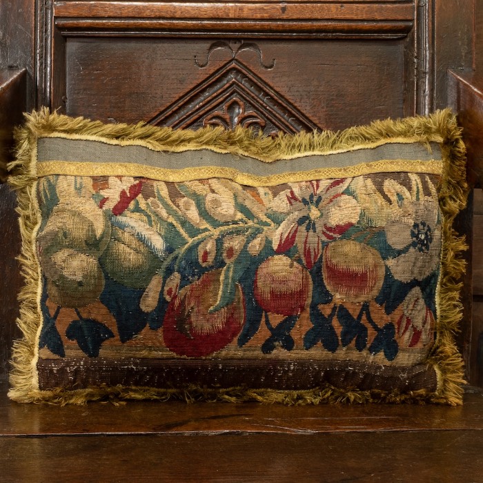 ANTIQUE TEXTILE CUSHIONS