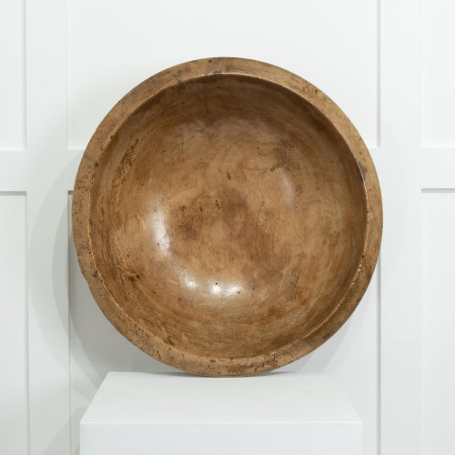 A George III treen dairy bowl, sycamore, circa 1800