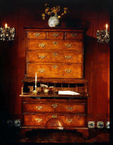 A Rare Queen Anne Walnut-Veneered Secretaire Chest-on-Chest