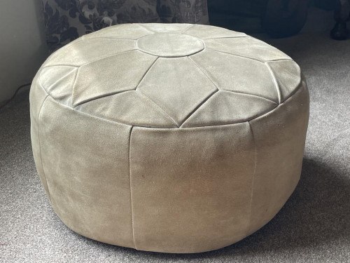 Pouffe Pouf Ottoman Suede Round Vintage 1950s Beige Flowerhead Footrest