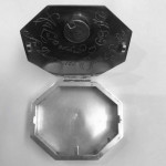 A SILVER TOBACCO BOX Circa 1910