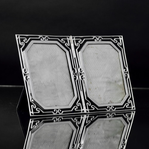 Edwardian folding diptych silver photograph frame