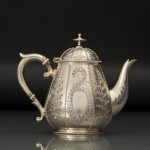 Exceptional quality three-piece Victorian parcel-gilt tea set