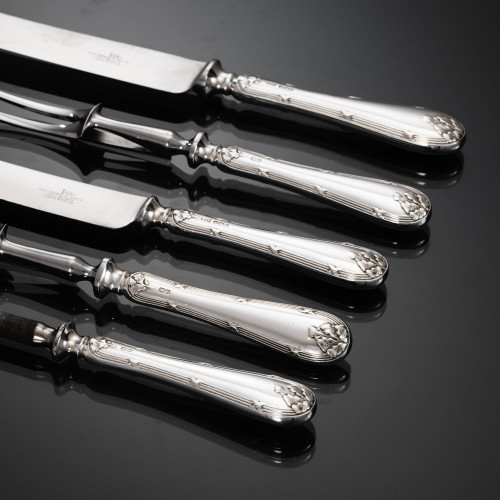 Canteen set of Ribbon Reed & Oakleaf sterling silver cutlery for 12