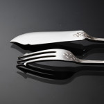 Canteen set of Ribbon Reed & Oakleaf sterling silver cutlery for 12