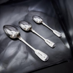 Set of Victorian hand-forged Fiddle pattern sterling silver cutlery for 12 with additional dessert forks & table soup or serving spoons