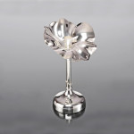 Small Flor silver-plated candlestick