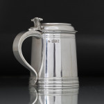 Edwardian silver half-pint tankard in original presentation case