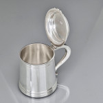 Edwardian silver half-pint tankard in original presentation case