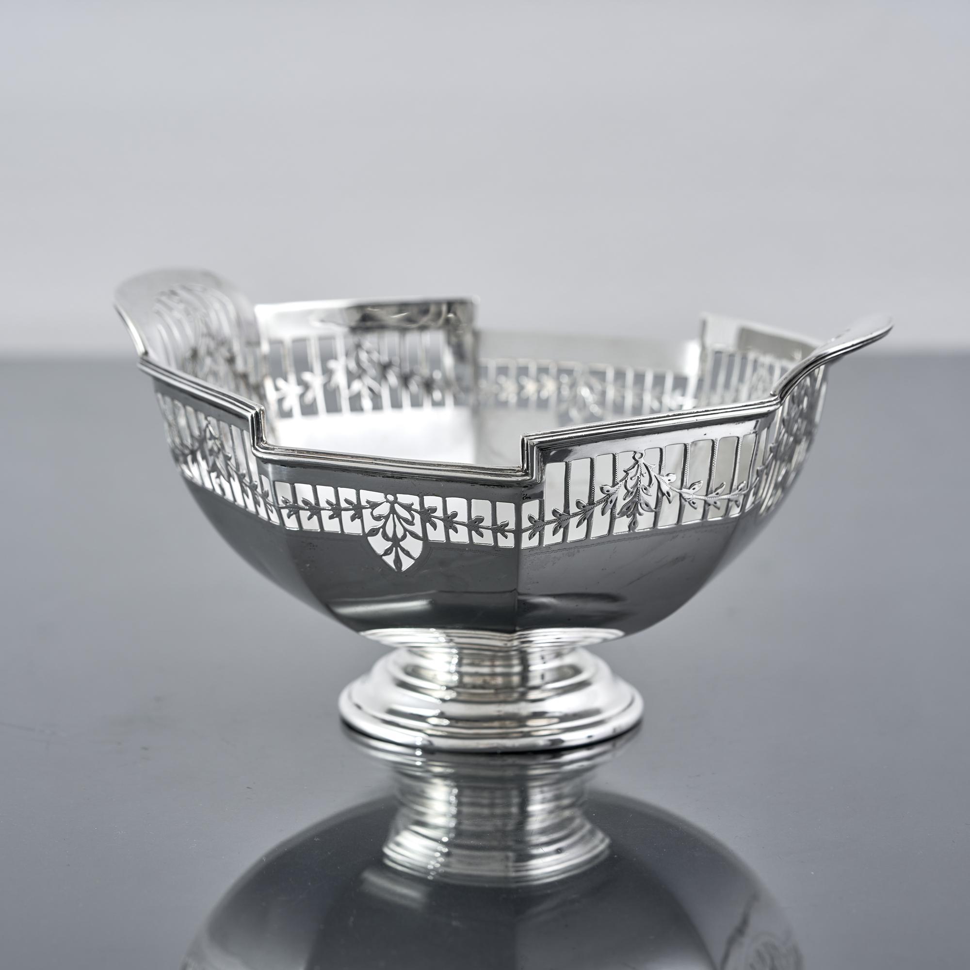  Mappin & Webb