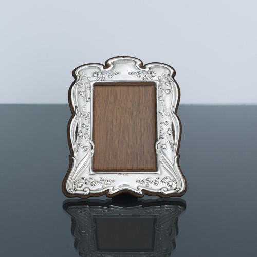 Art Nouveau sterling silver photograph frame