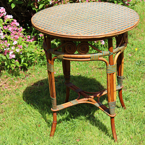 Stylish Rattan table