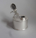 A George III Travelling Inkwell made in London in 1810 by Thomas Wallis.
