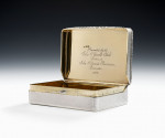 An exceptional George IV Table Snuff Box made in London in 1822 by John Linnit