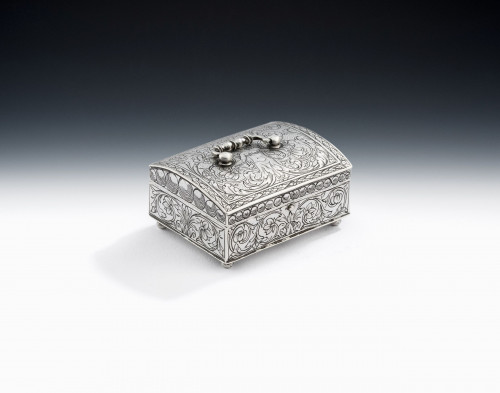 An extremely rare James II Spice Casket made circa 1685, maker's mark of SI with a star below.